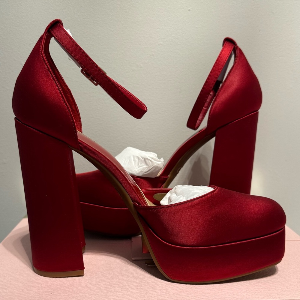 Gianni Bini Satin Platform Heels in Sangria